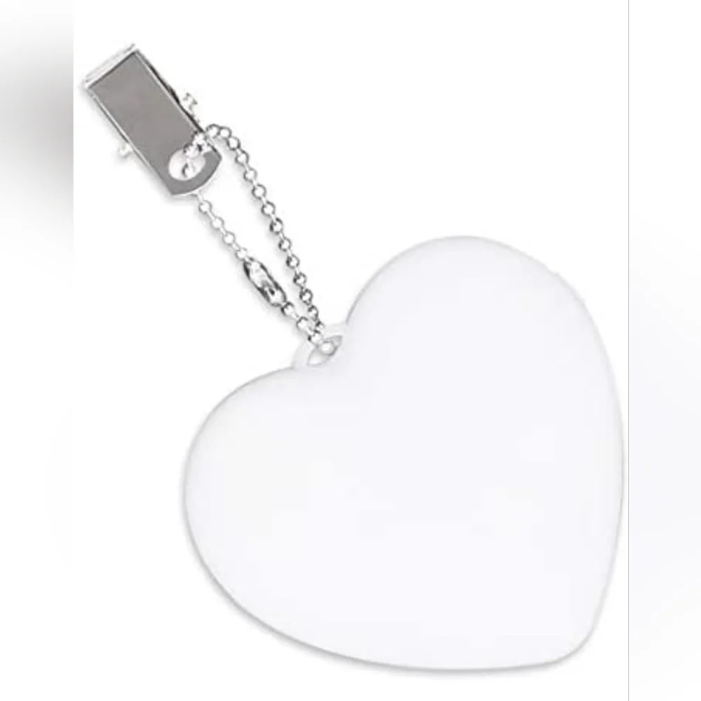 Heart shaped bag light. Never search in the dark again! Multiple setting…